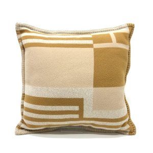 HERMES Itak cushion Wool / Cashmere Beige Unused